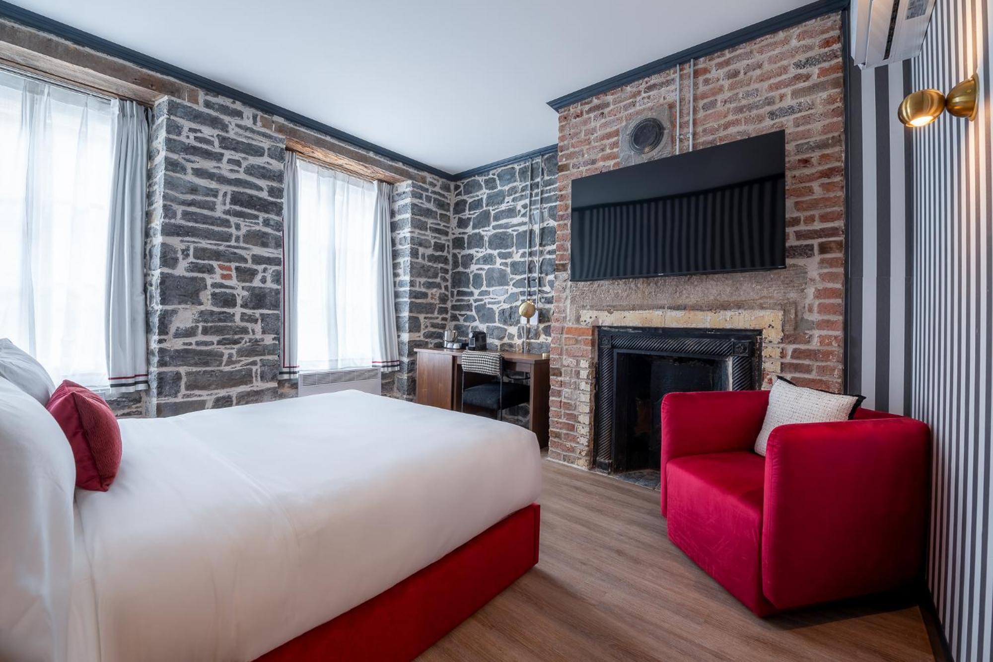 Hotel Acadia Quebec City Exterior photo